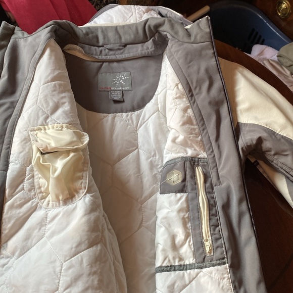 Outer Boundary Ski Jacket  Size M . - Picture 5 of 10